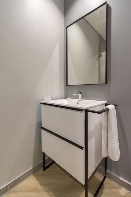 Brand New Large Studio Apartment In Cape Town. Exterior photo
